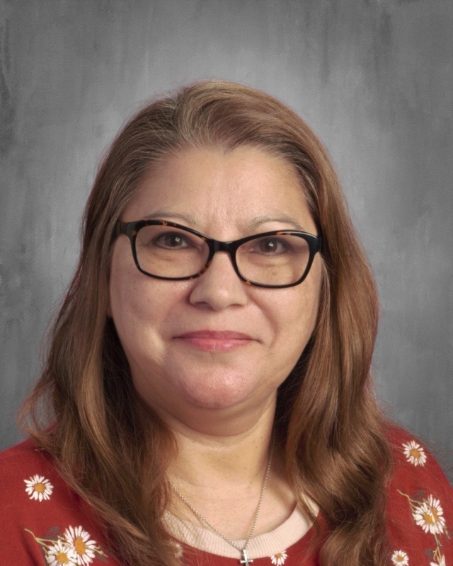 Gloria Saucedo, Primary Cafeteria Manager