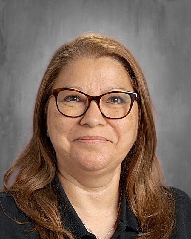 Gloria Saucedo, Primary Cafeteria Manager