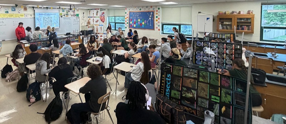 Honors Anatomy Class Lab