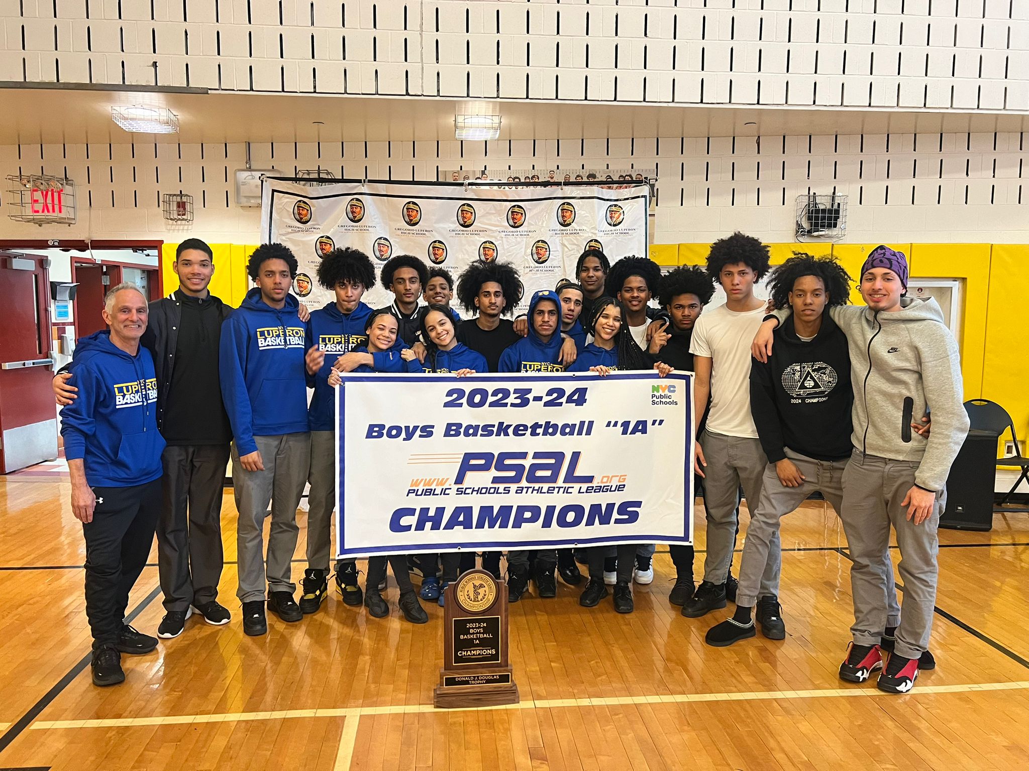 Boys basketball champion 2023-2024