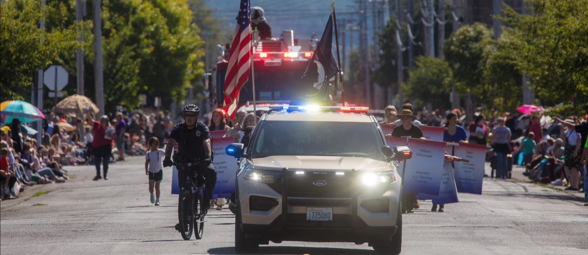 City of Hoquiam Police department in in parade. 