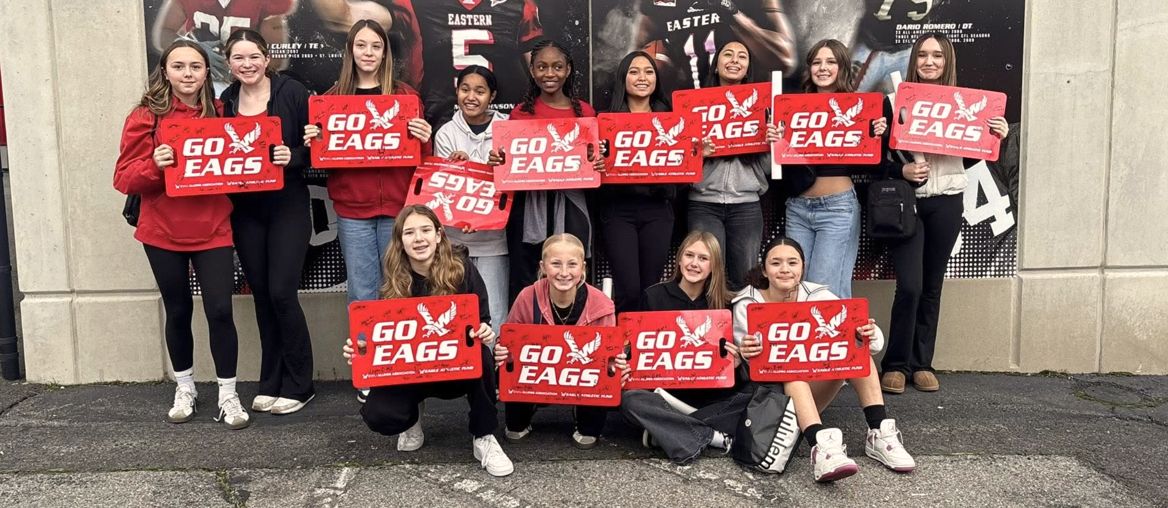 volleyball girls at EWU