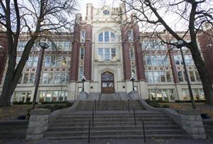 lewis and clark school building 