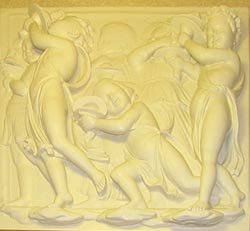 Friezes sculpted this singers' gallery to illustrate Laudate Dominum.