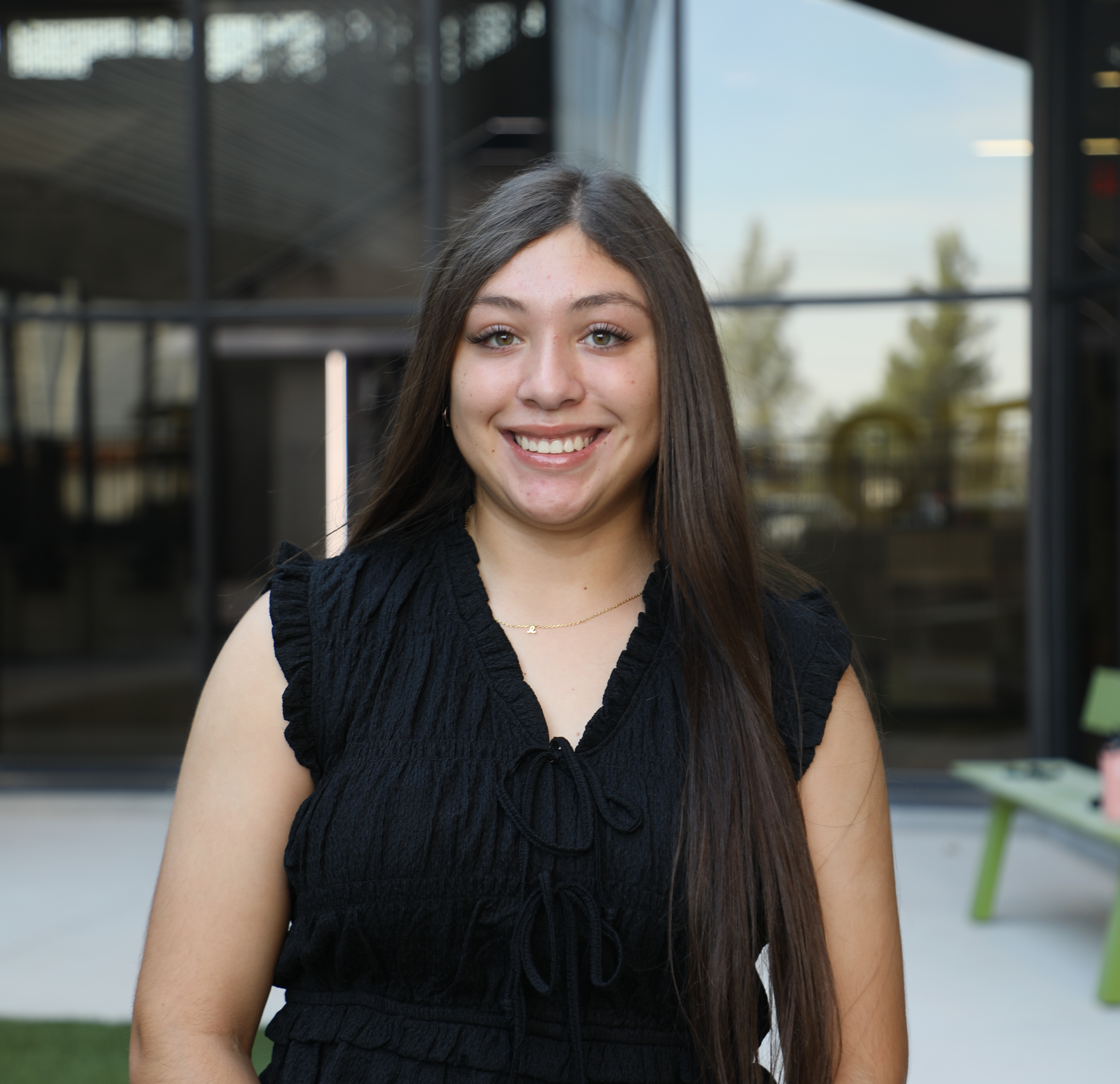 headshot of senior princess riley villanueva
