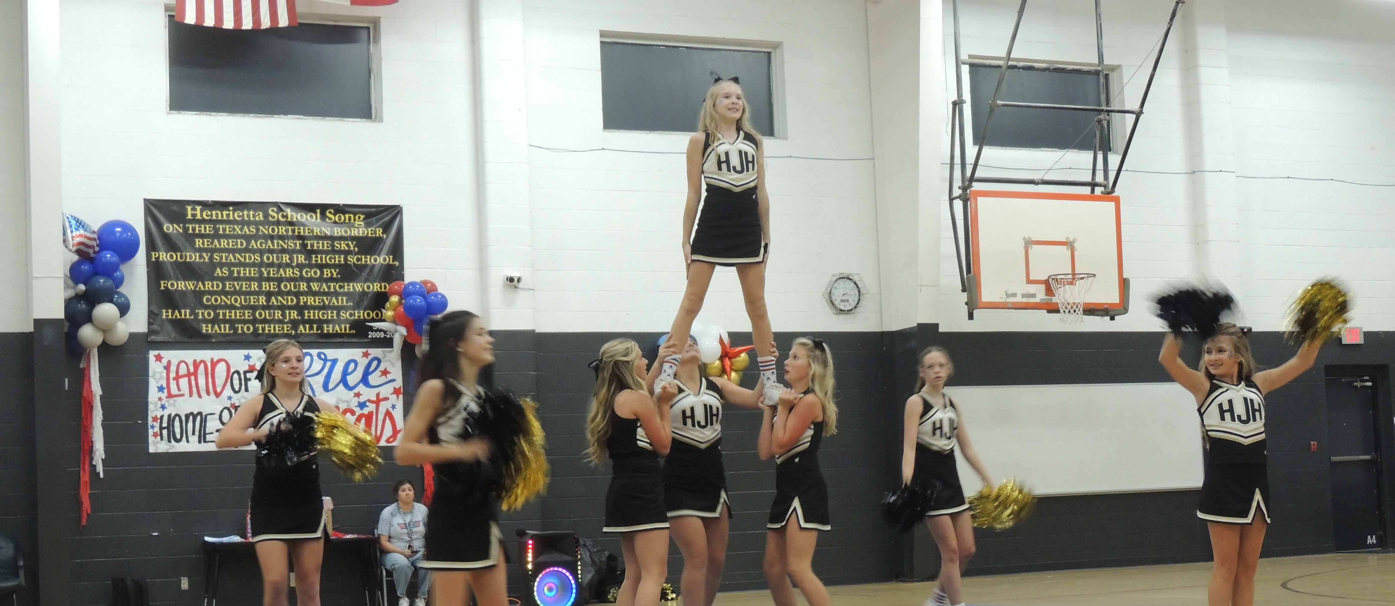 Henrietta Junior High Pep Rally
