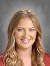 Hannah Benkosky Headshot
