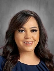 Ariana Araujo Headshot