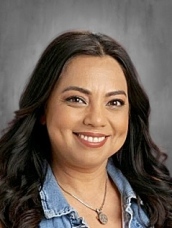 Susana Garza Headshot
