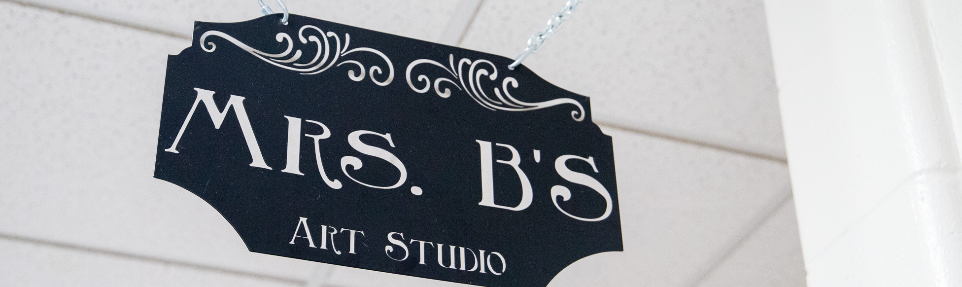 Mrs. B's Art studio sign