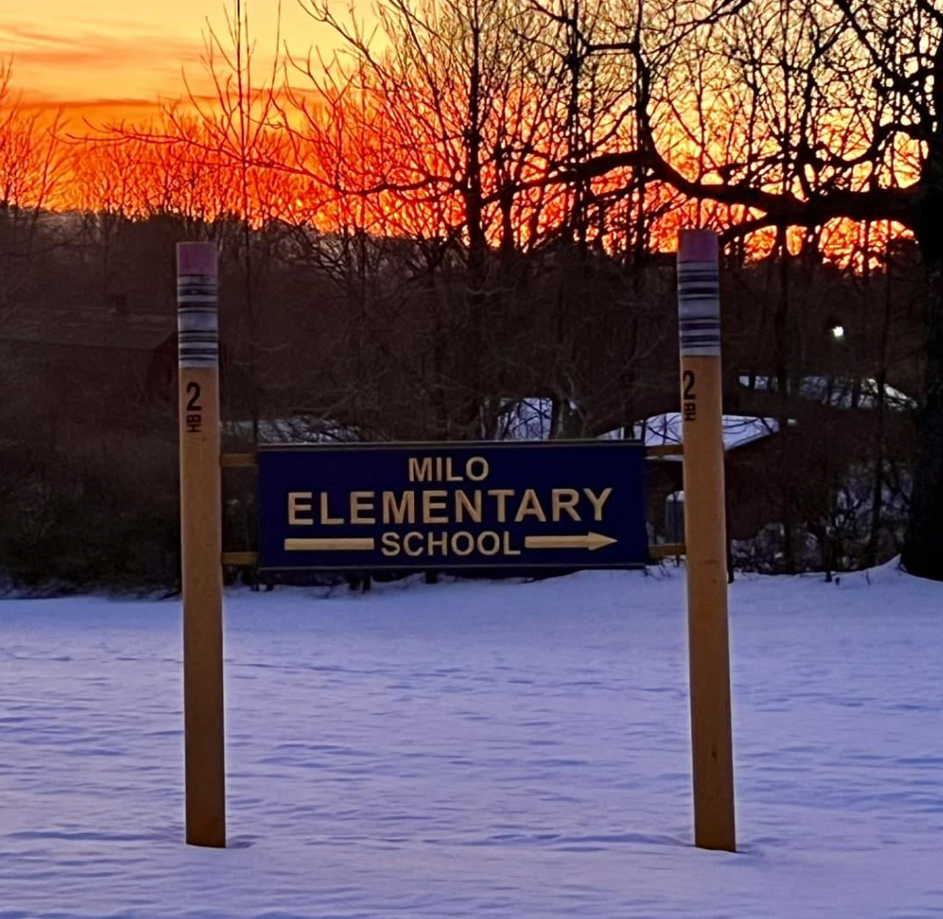 Milo Elementary School in winter