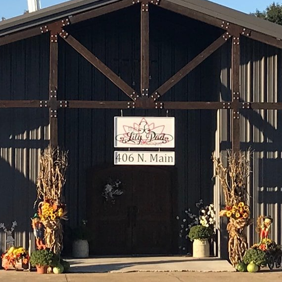 the lily pad boutique storefront