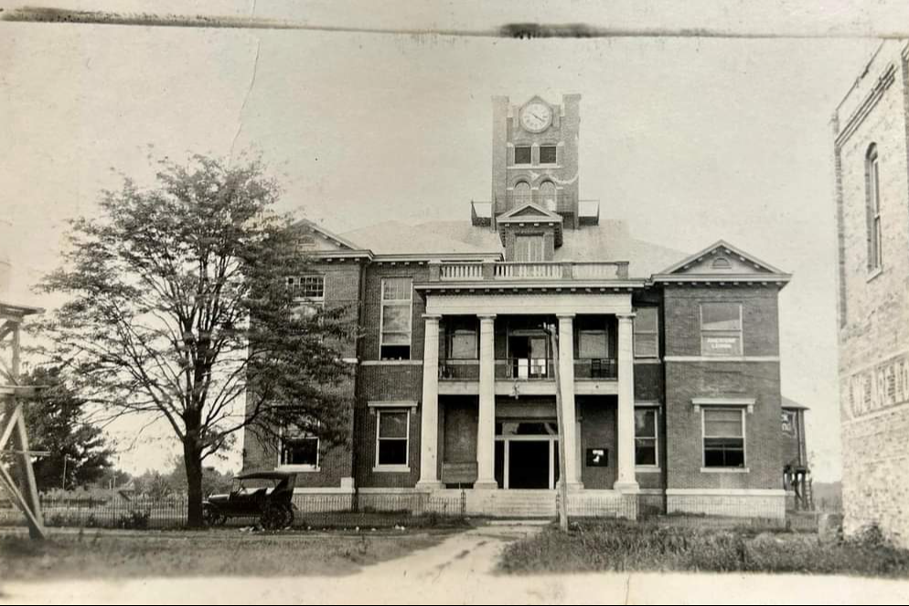 prairie county court house