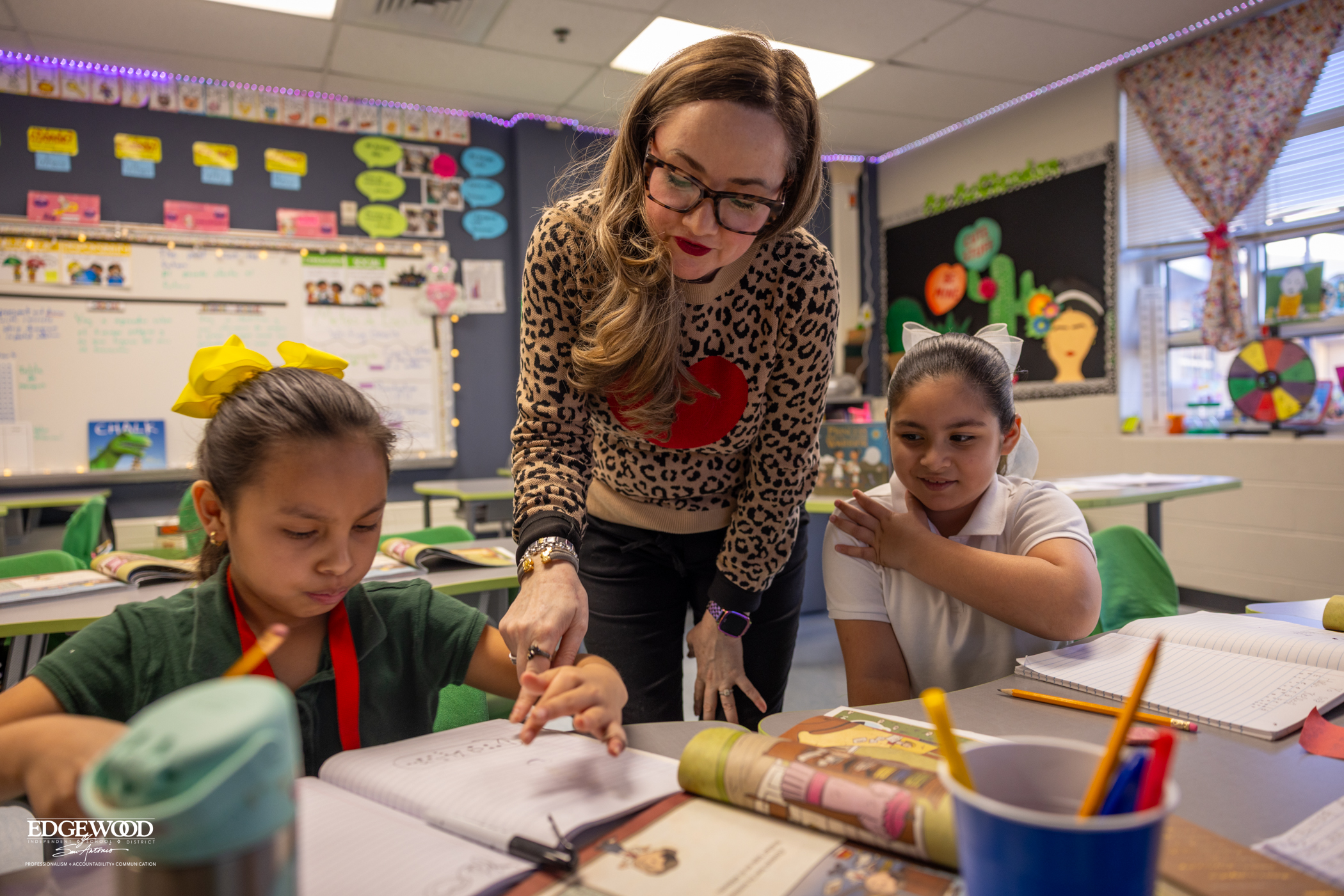 teacher and student at Las Palmas Leadership School