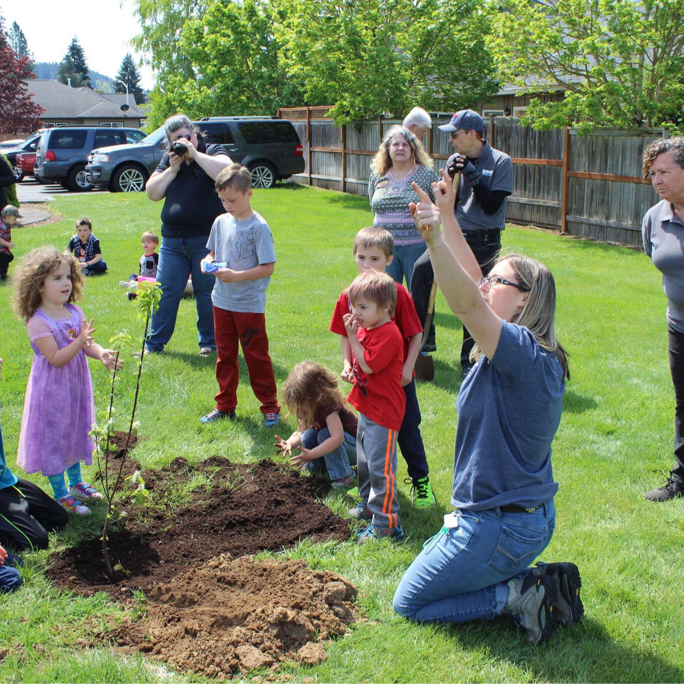 Image of the Park and Tree Board Arbor Day Booth