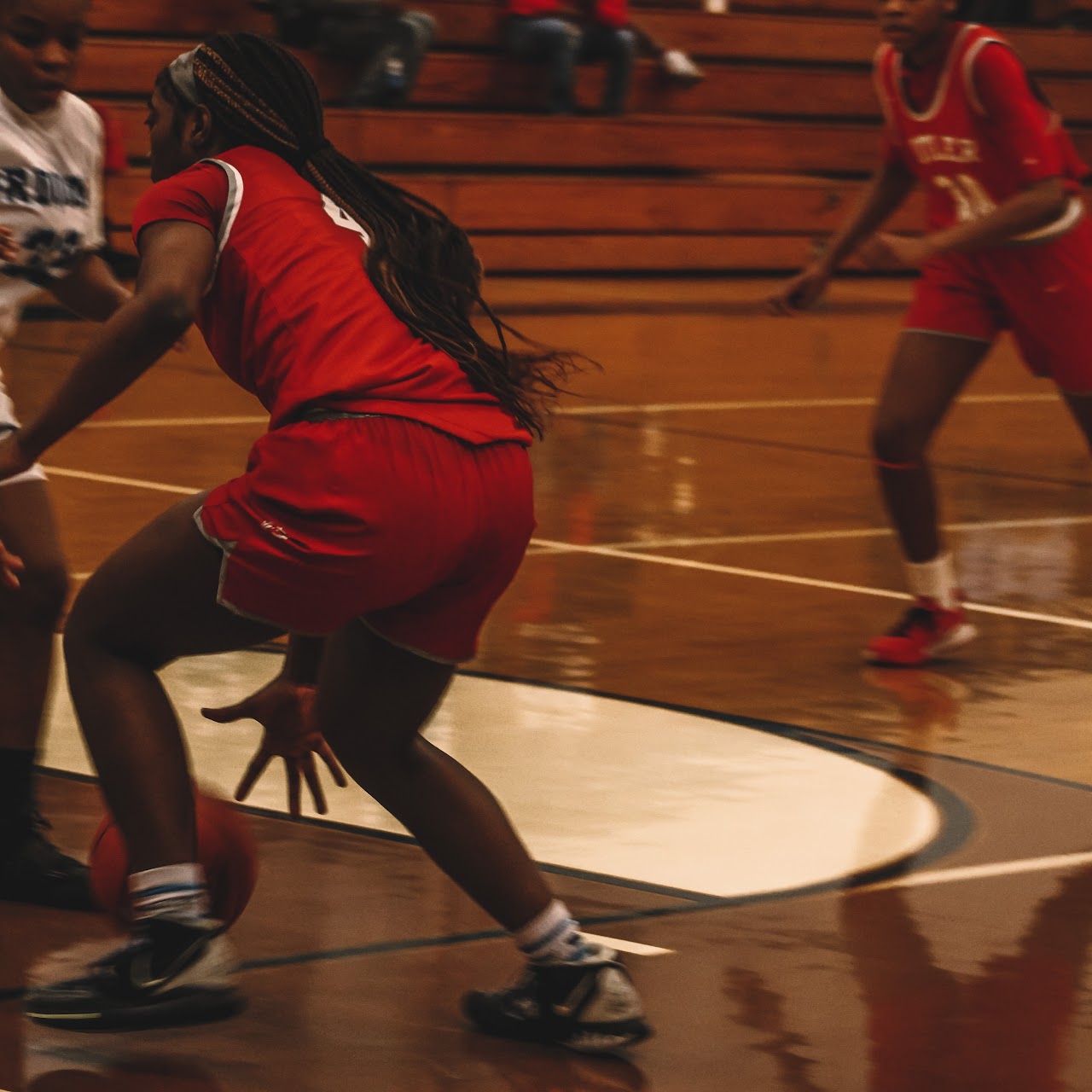 basketball player crouched down