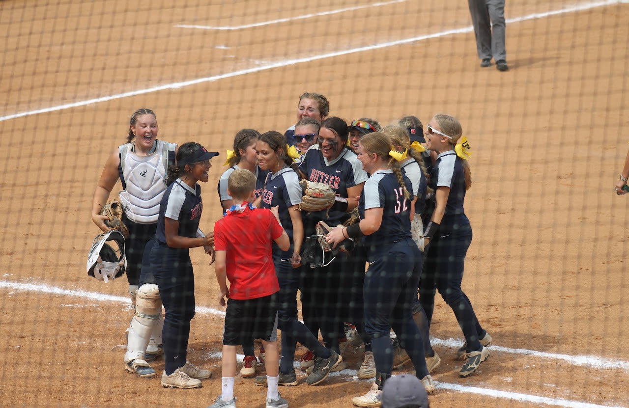 happy team members celebrating a victory