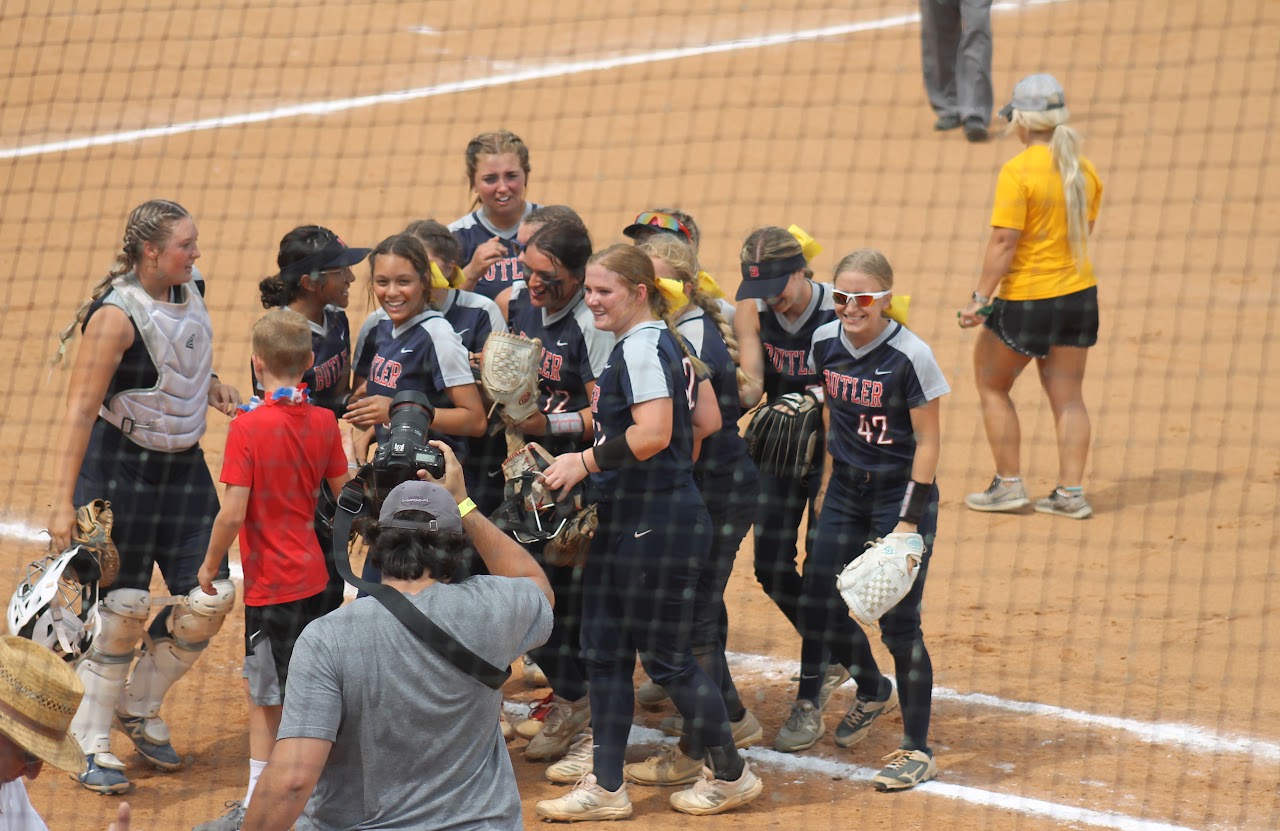 happy team members celebrating a victory