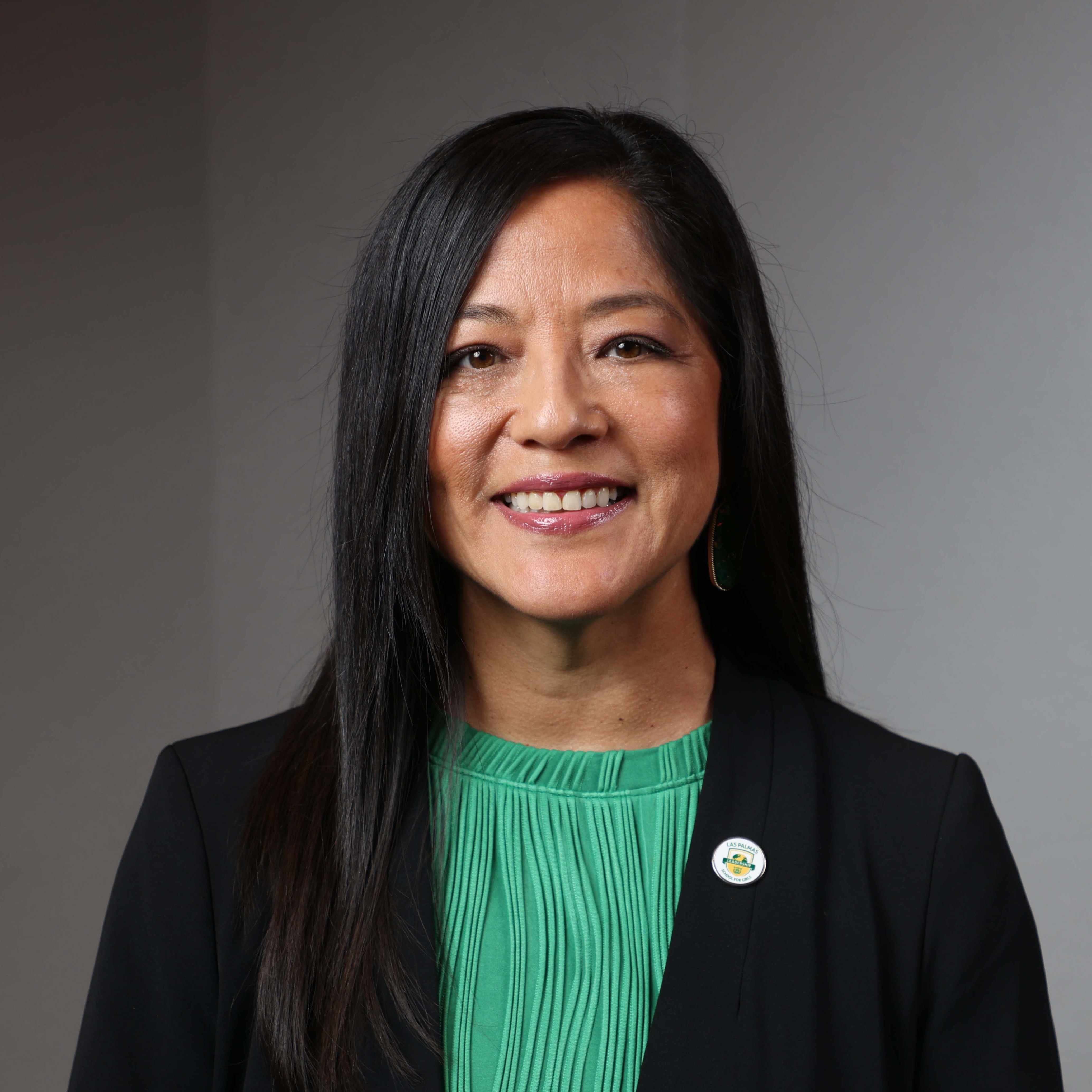 Dr. Monica Munoz