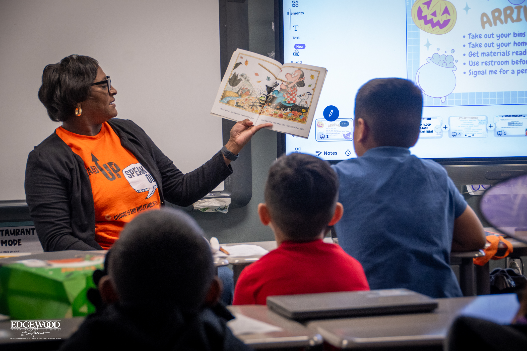 OSL reading to students
