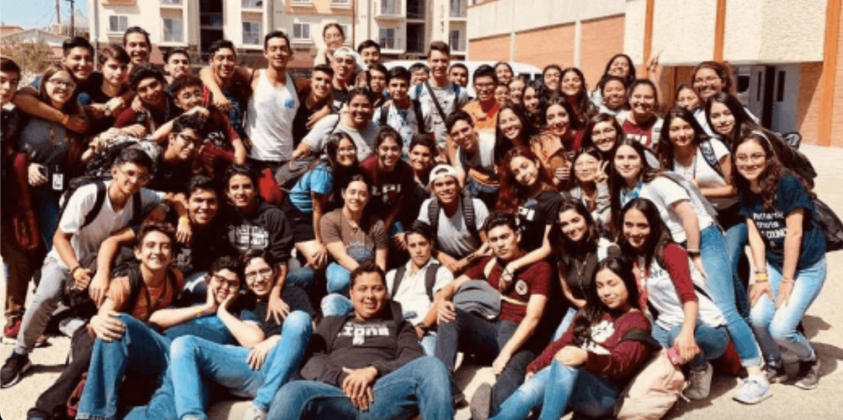 Group of students posing for the photo