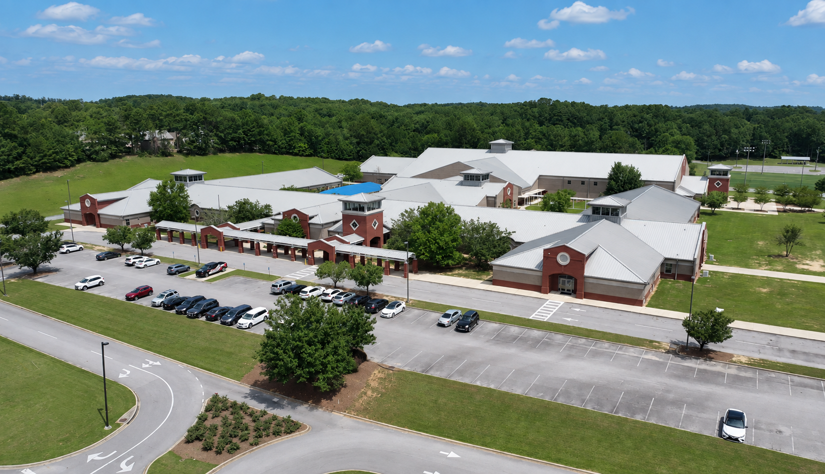aerial photo of Thompson Intermediate School on a sunny day