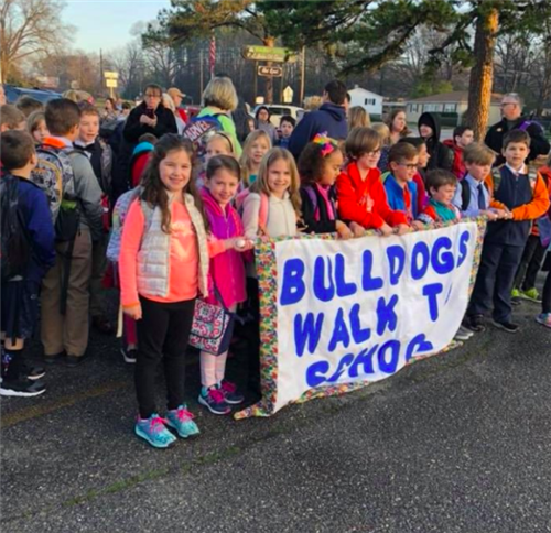 Jesse Boyd Elementary students walking to school