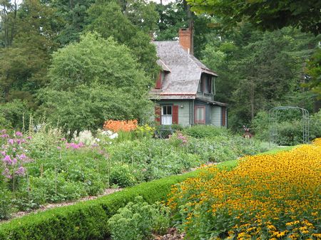 Locust Grove Estate