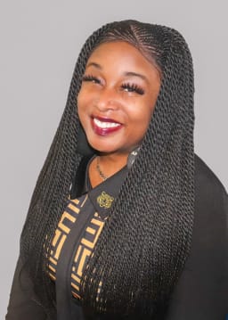 Ms. Elnora Gavin