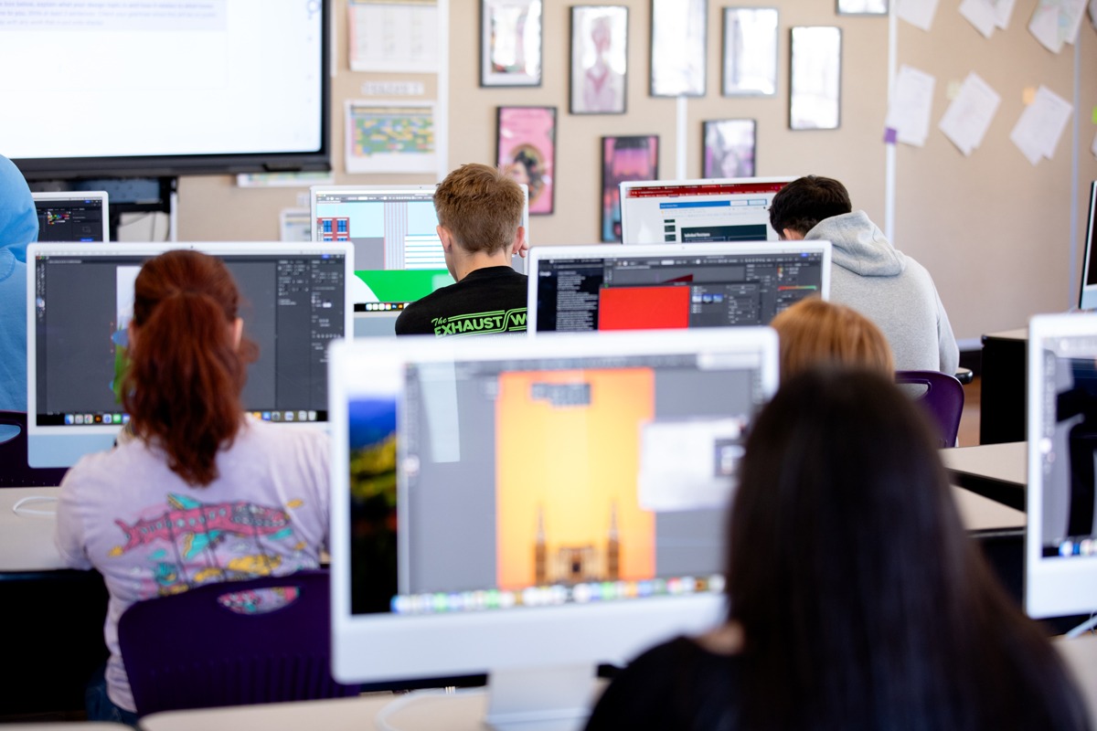 Multimedia graphic design