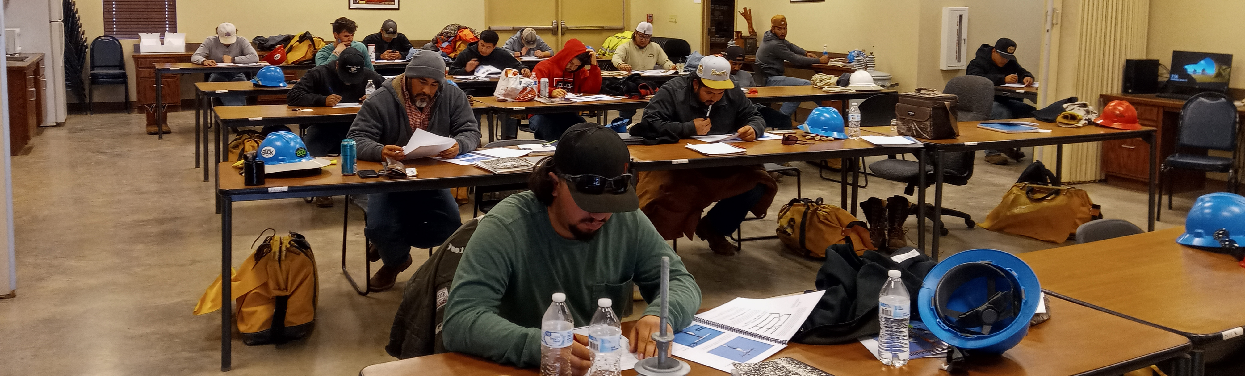 Students in Lineworker class