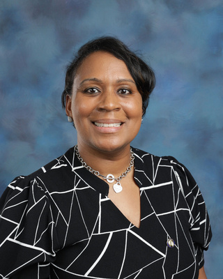 Karin Reavis, Principal