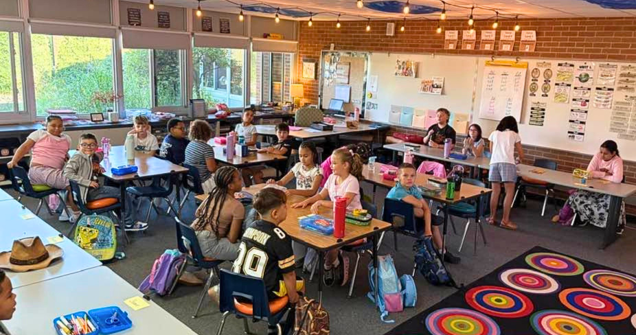 kids in classroom