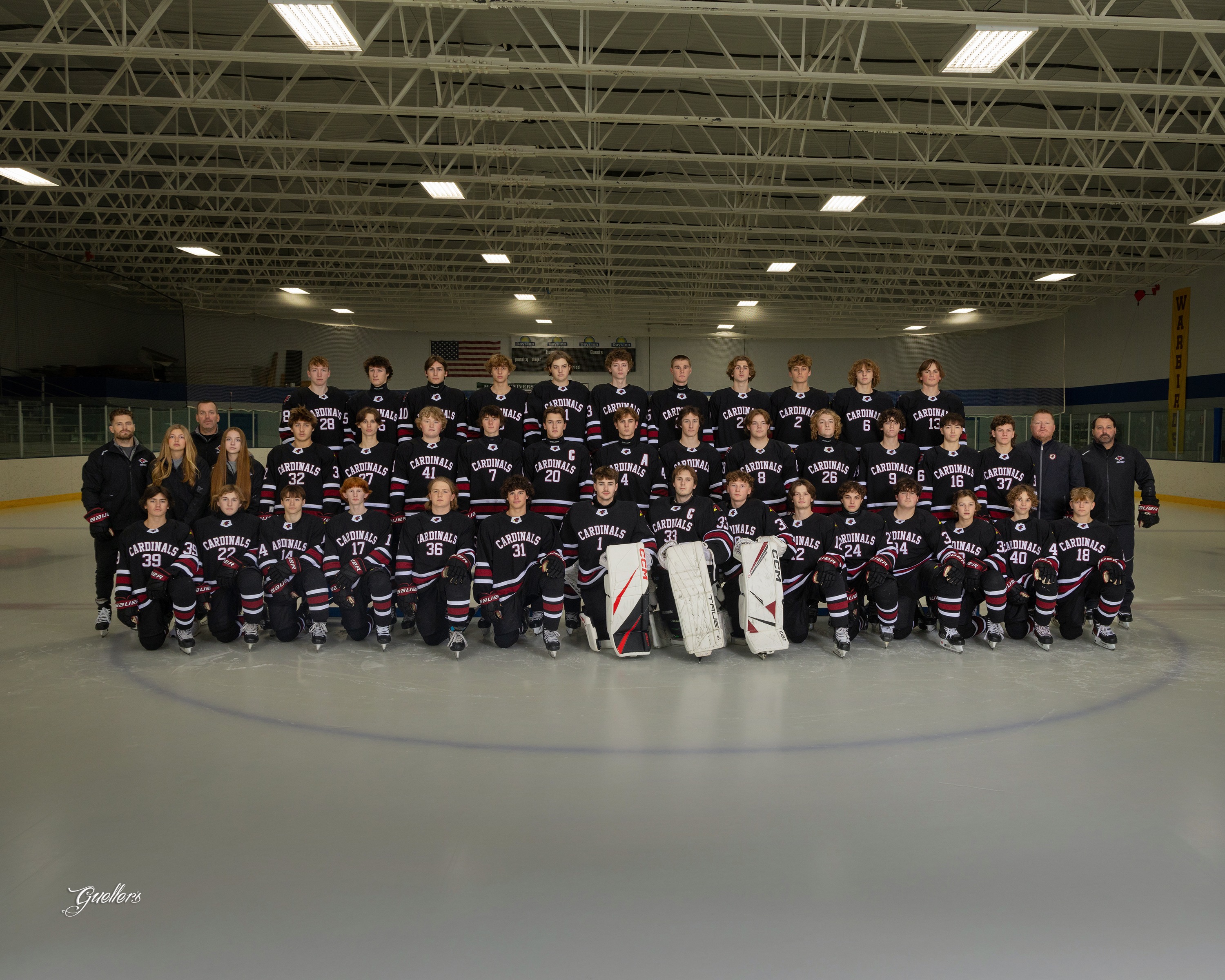 Boys Varsity Hockey Team Picture