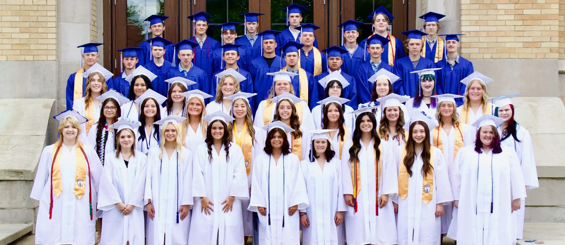 Danville Graduauting Class of 2025