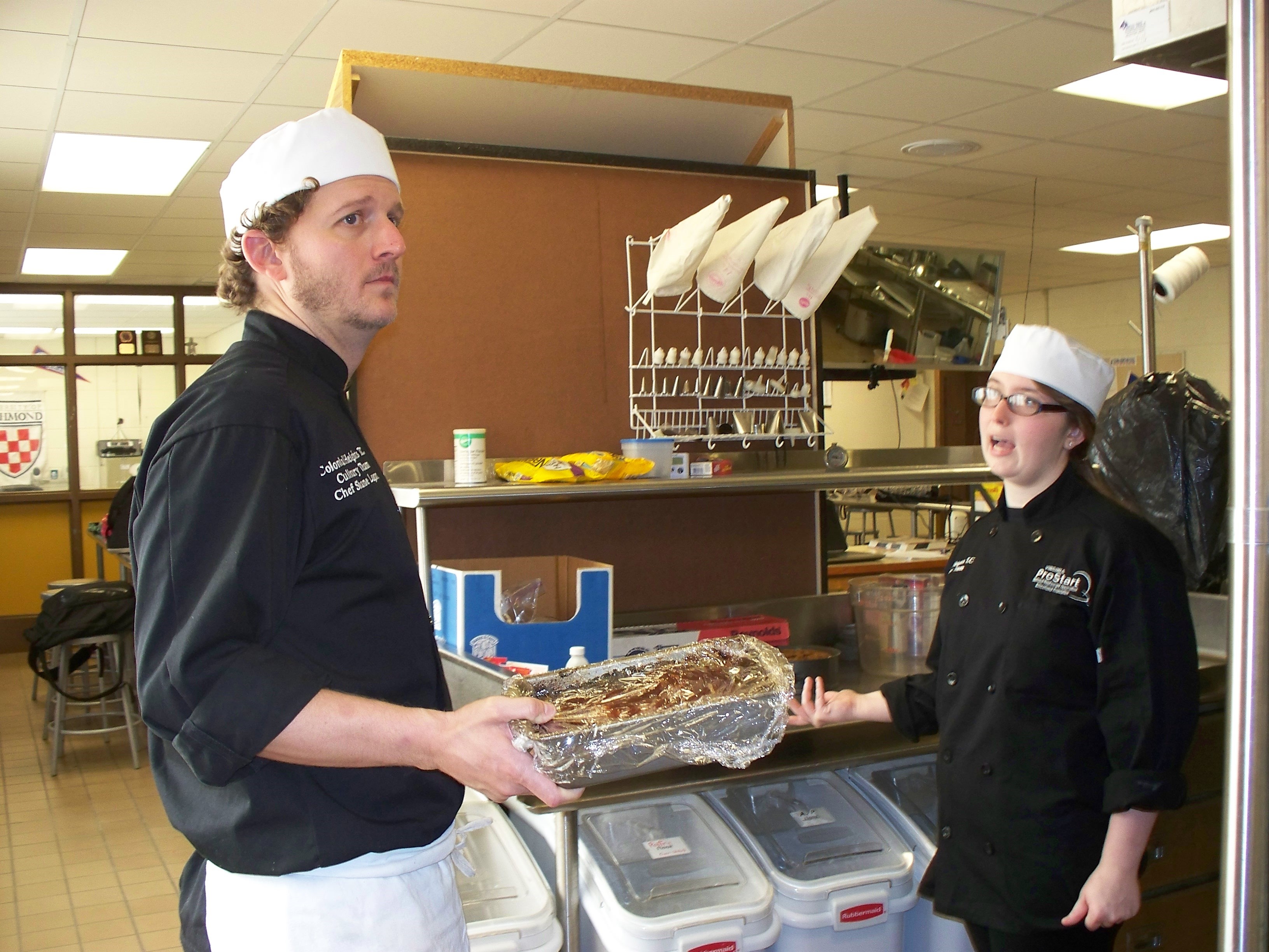 students cooking in class