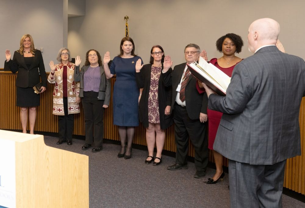 Board Members Swearing In