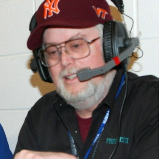 Tom Williams (Sportscasting - Inducted 2021)
