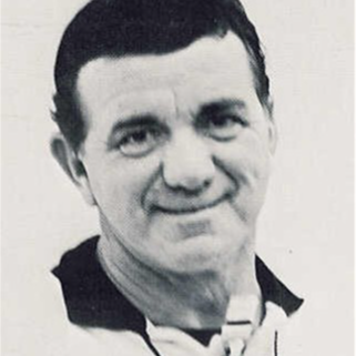 Coach Dixie Howell (Basketball - Inducted 1989)