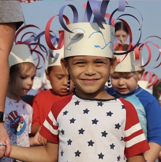 kids wearing hats 