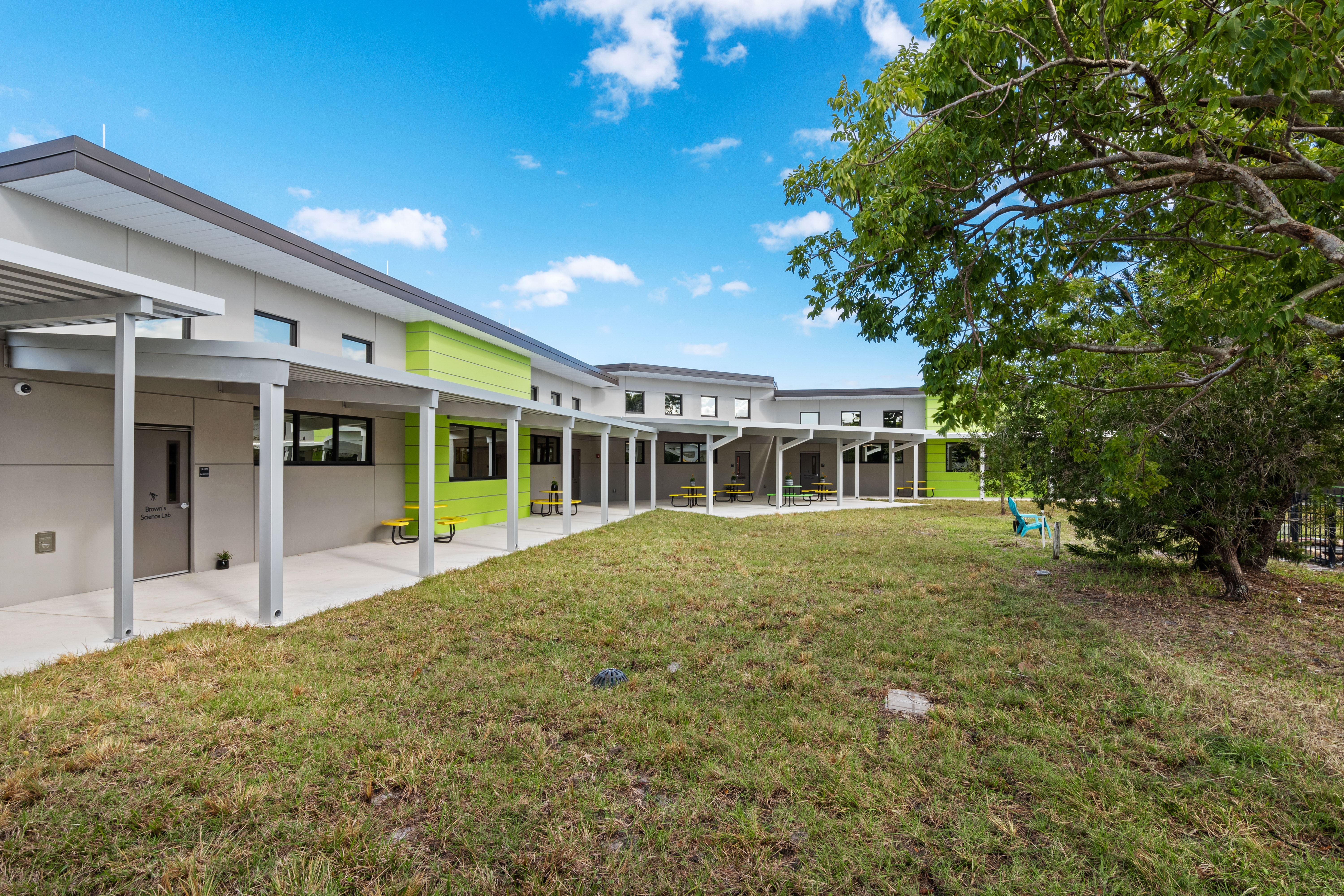 New classroom building at West Melbourne School for Science