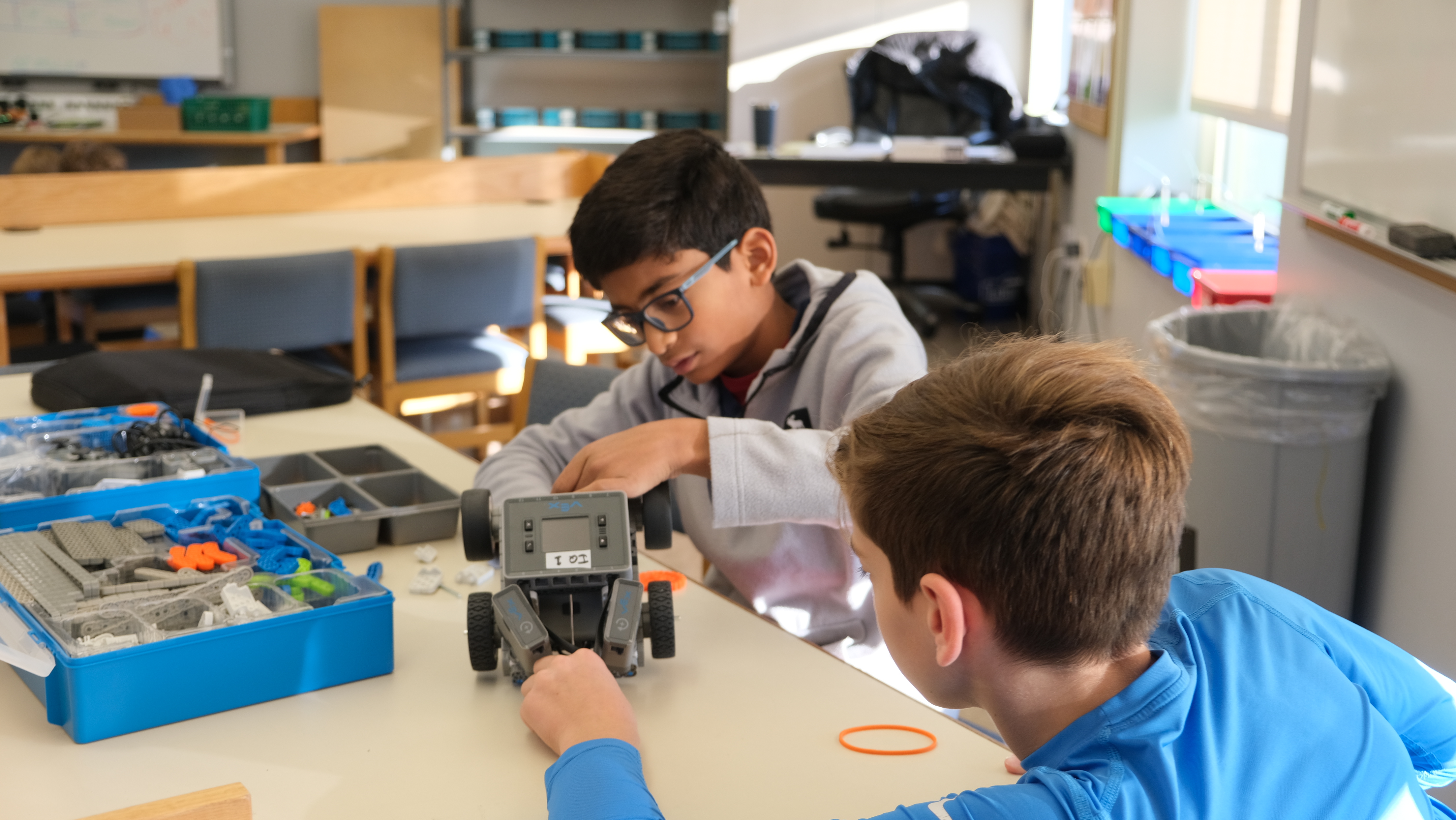 students in steam class