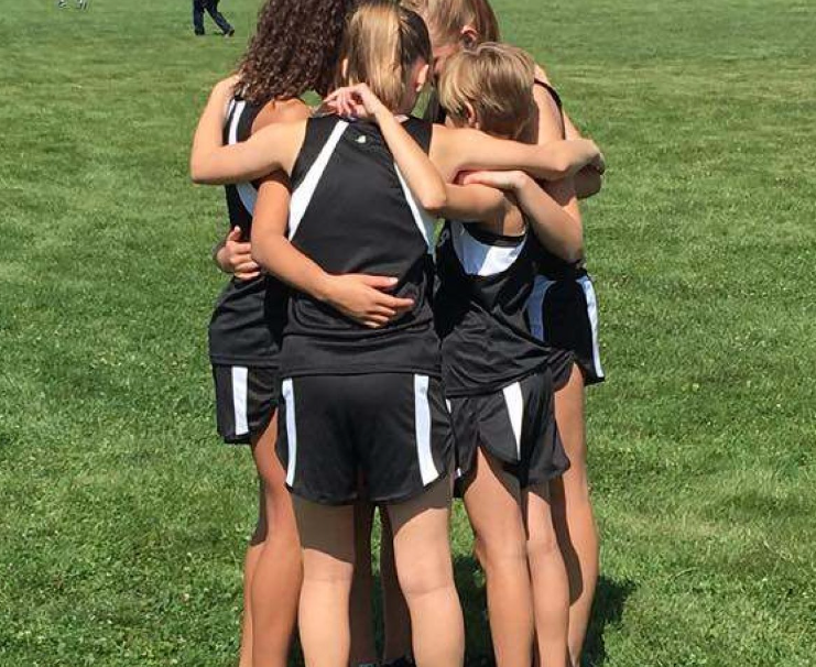 girls hugging