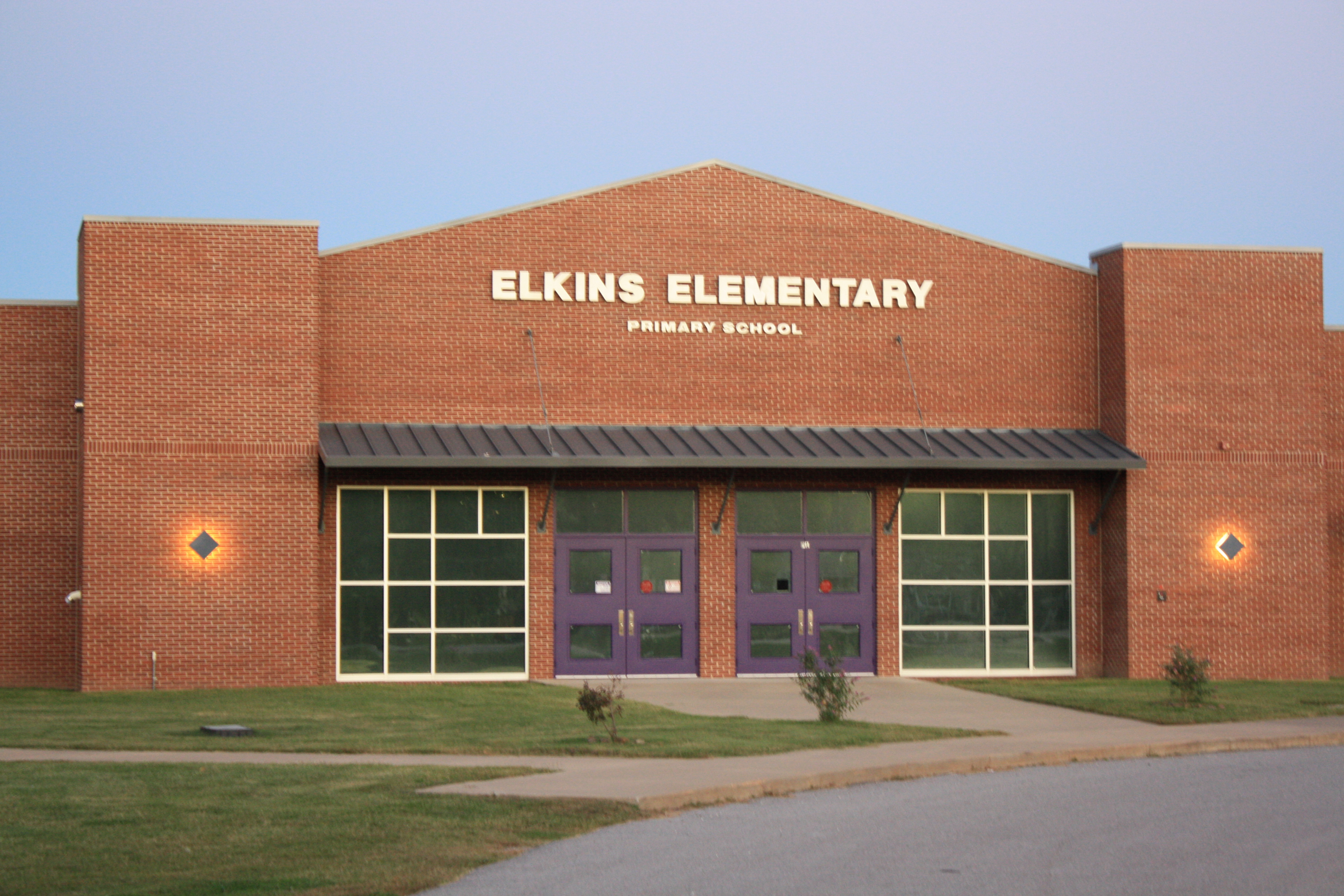 elkins elementary building