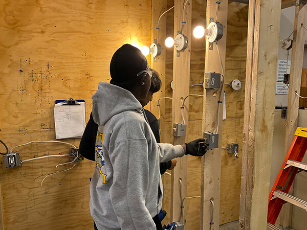 Student in Electrical program