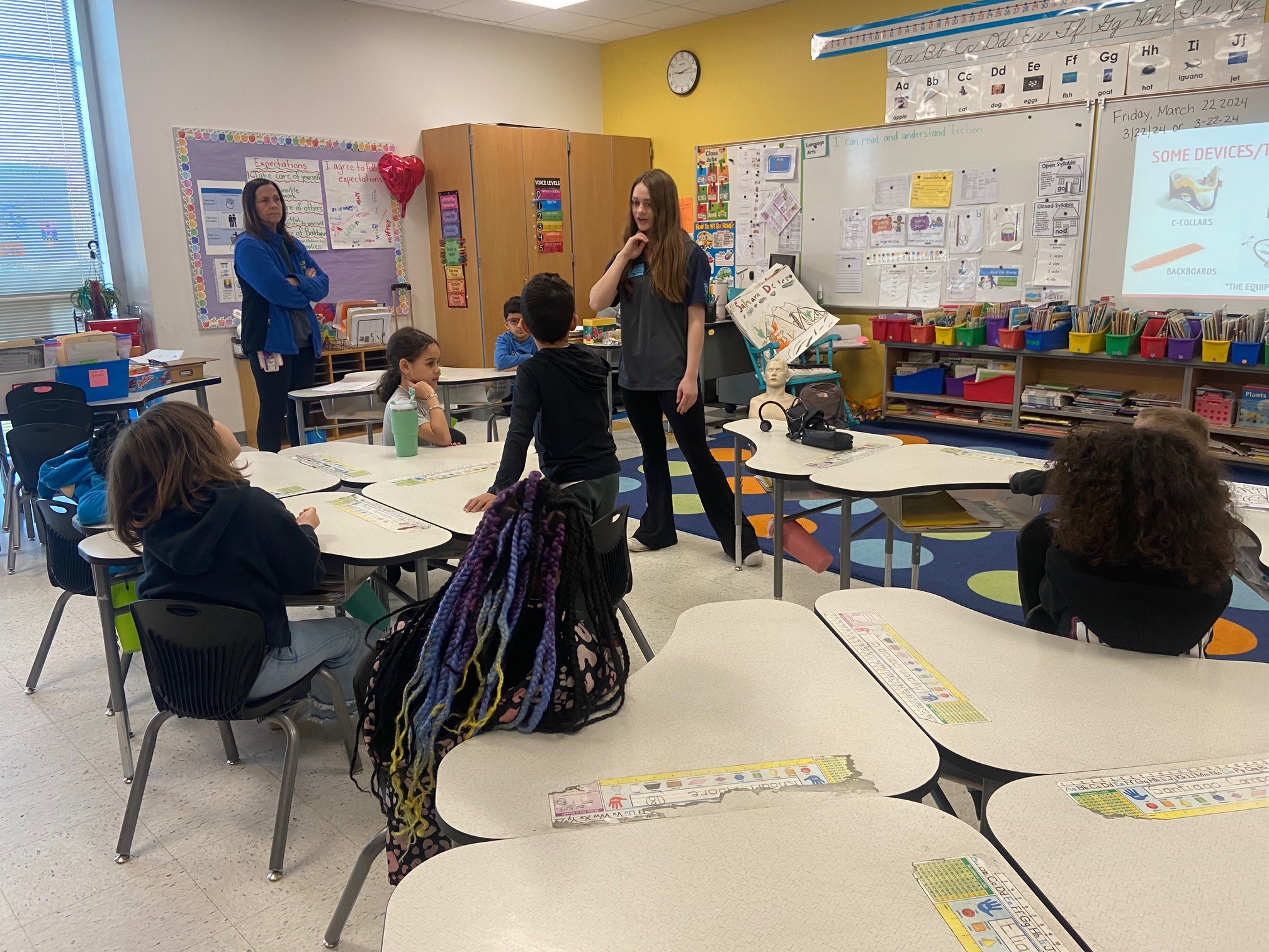 Teachers for tomorrow students in an elementary classroom