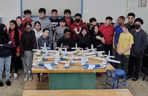 Students building planes with WBIB.