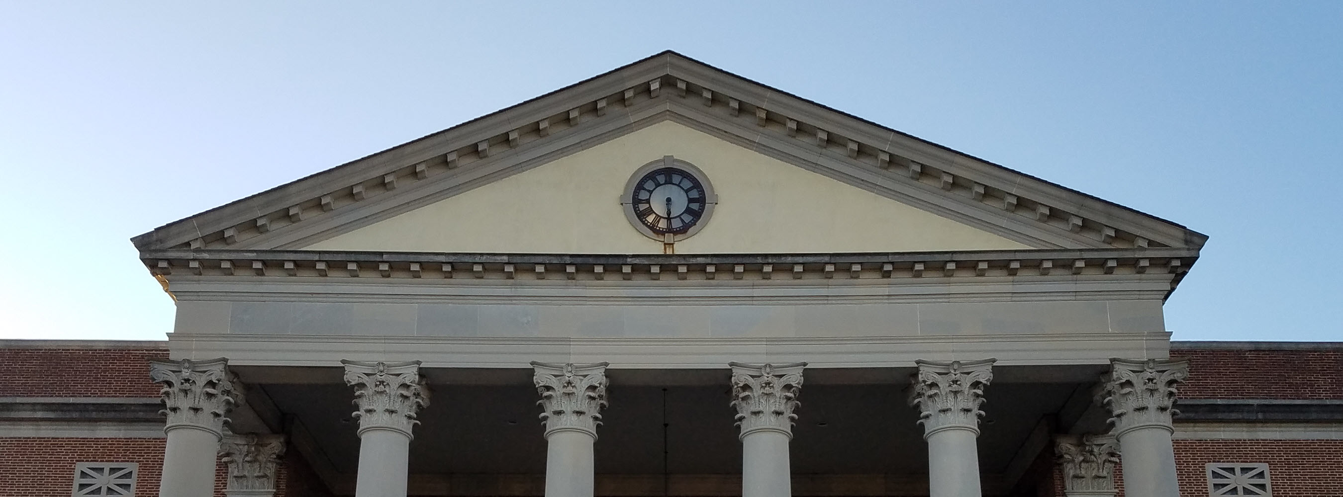reynolds auditorium front clock view