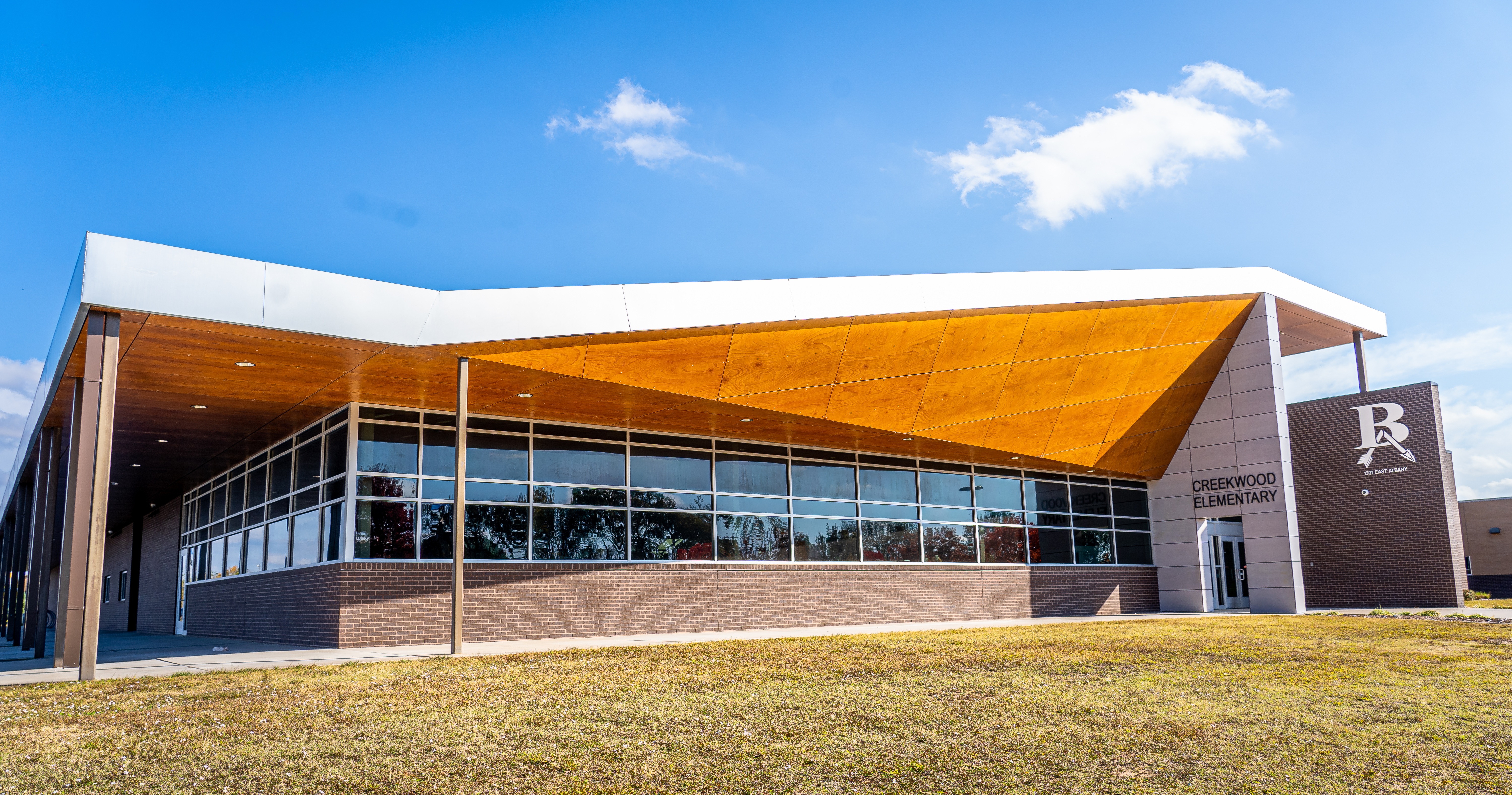 Front of Creekwood Elementary