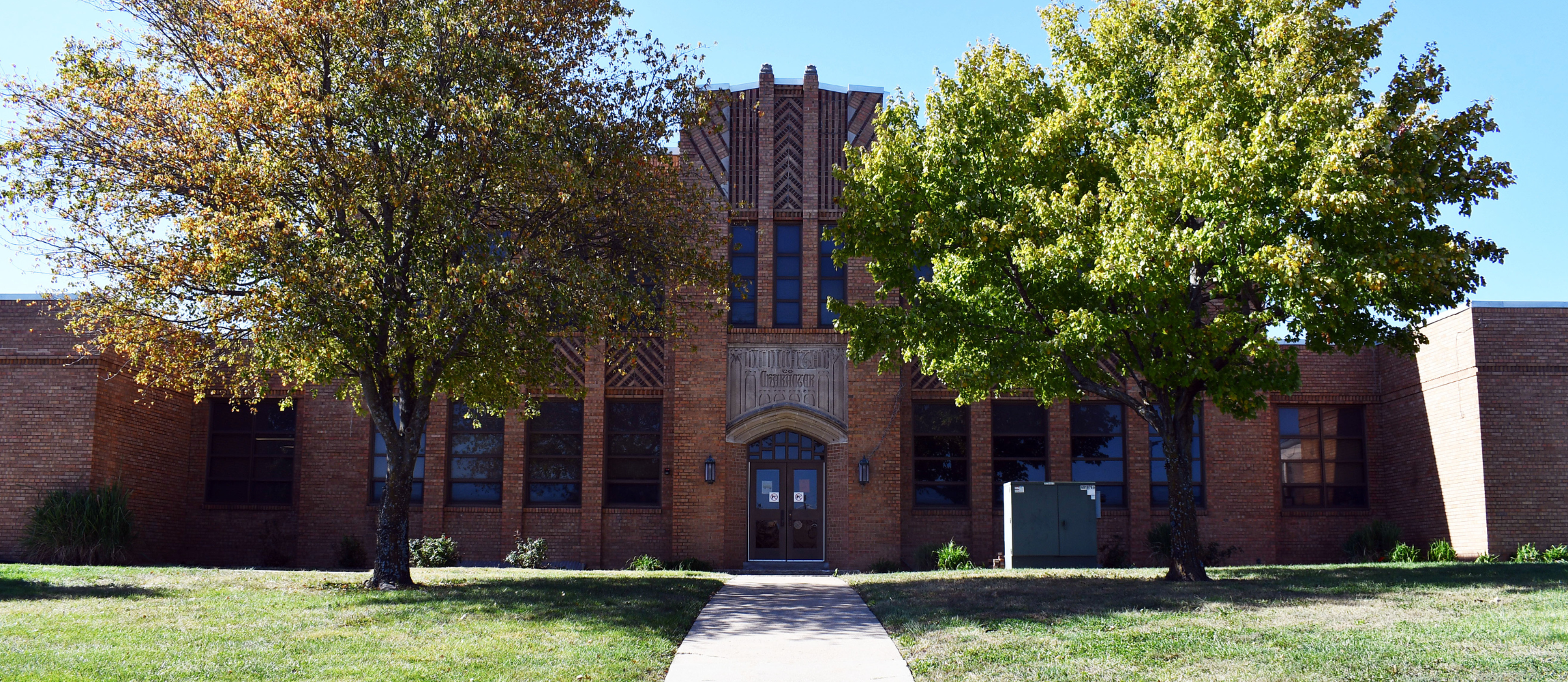 front of mcdanield preschool building